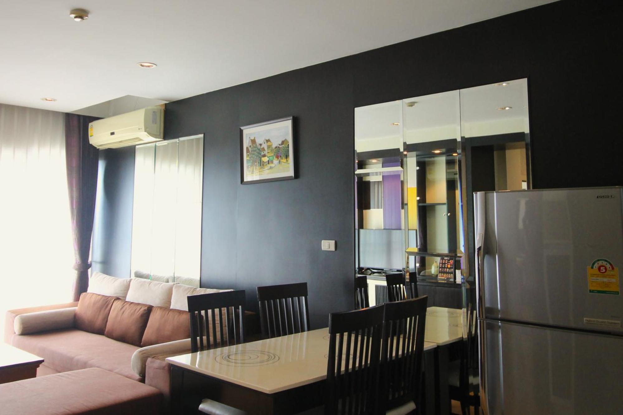 The Sunreno Hotel Sha Бангкок Екстер'єр фото